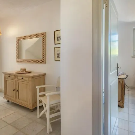 Semesterbostad Isterni - 3br Sea View House - Coral Pearl