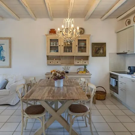 Semesterbostad Isterni - 3br Sea View House - Coral Pearl