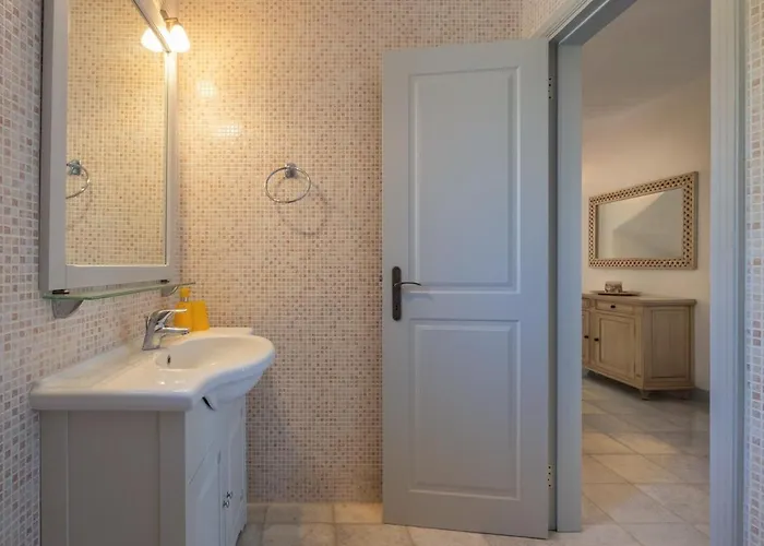 Nyaraló Isterni - 3br Sea View House - Coral Pearl